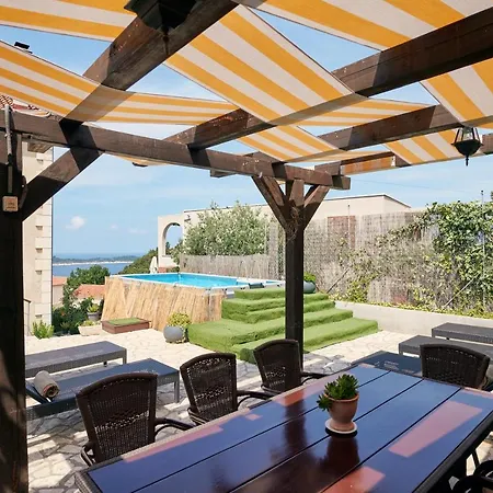 Sea View House