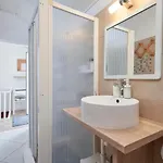 Sea View House *